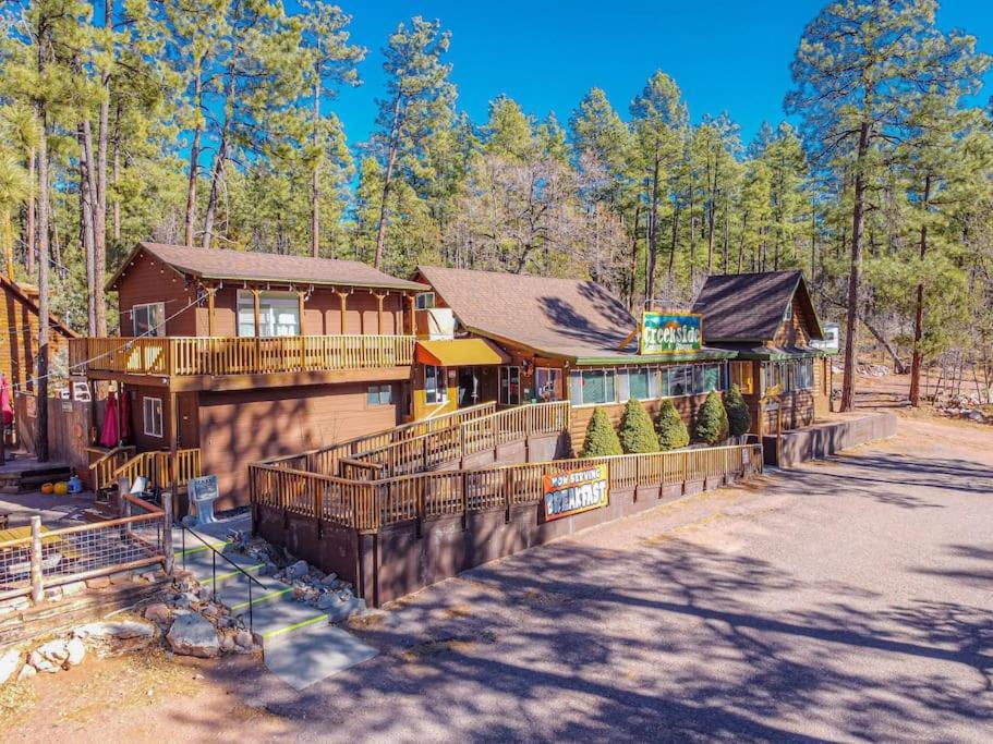 פייסון Forest Cabin 3 Bear'S Den מראה חיצוני תמונה